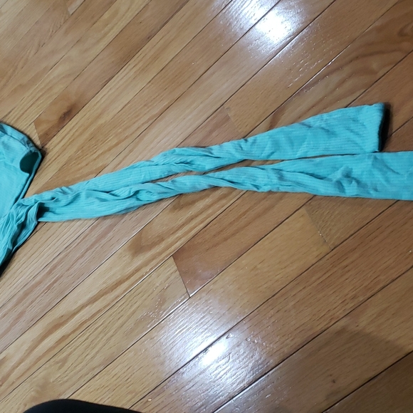 Crop Top XS - Picture 4 of 5